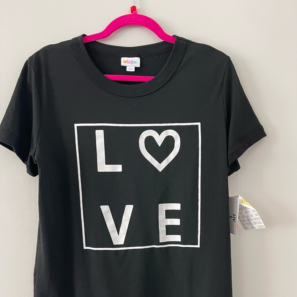 BNWT Valentine's LuLaRoe Liv